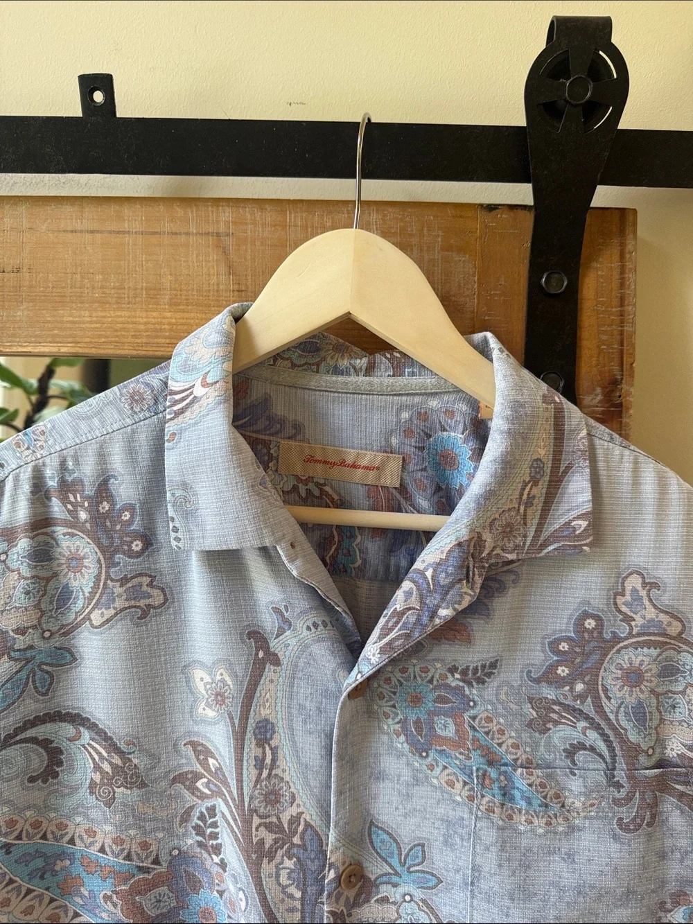 Tommy Bahama Paisley Print Silk Hawaiian Shirt Size L